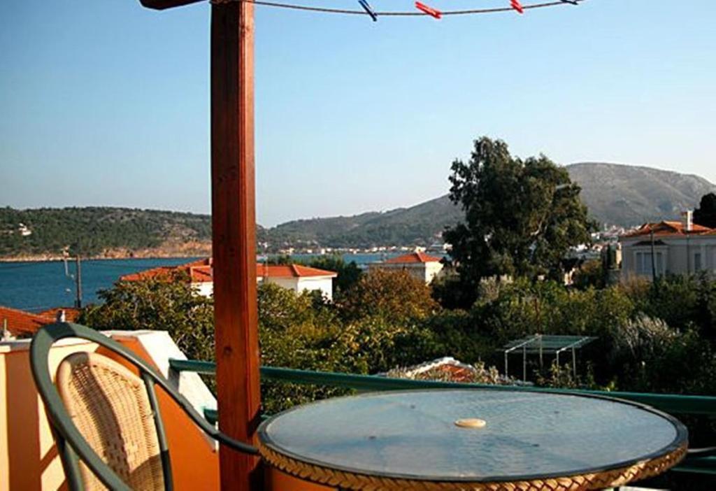 Agali Beach Pansion Mármaron Zimmer foto